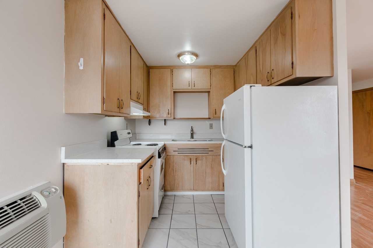 Chicago Place, LLC - Photo 3 of 13