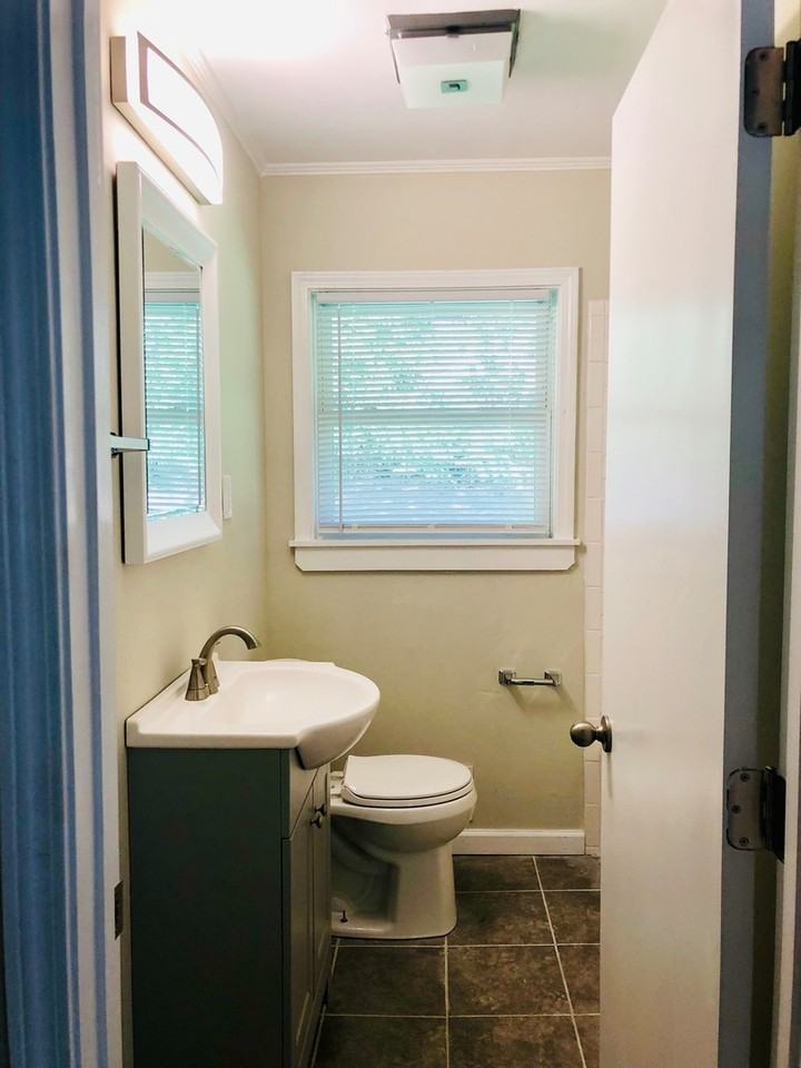 447 Plum St - Photo 6 of 21