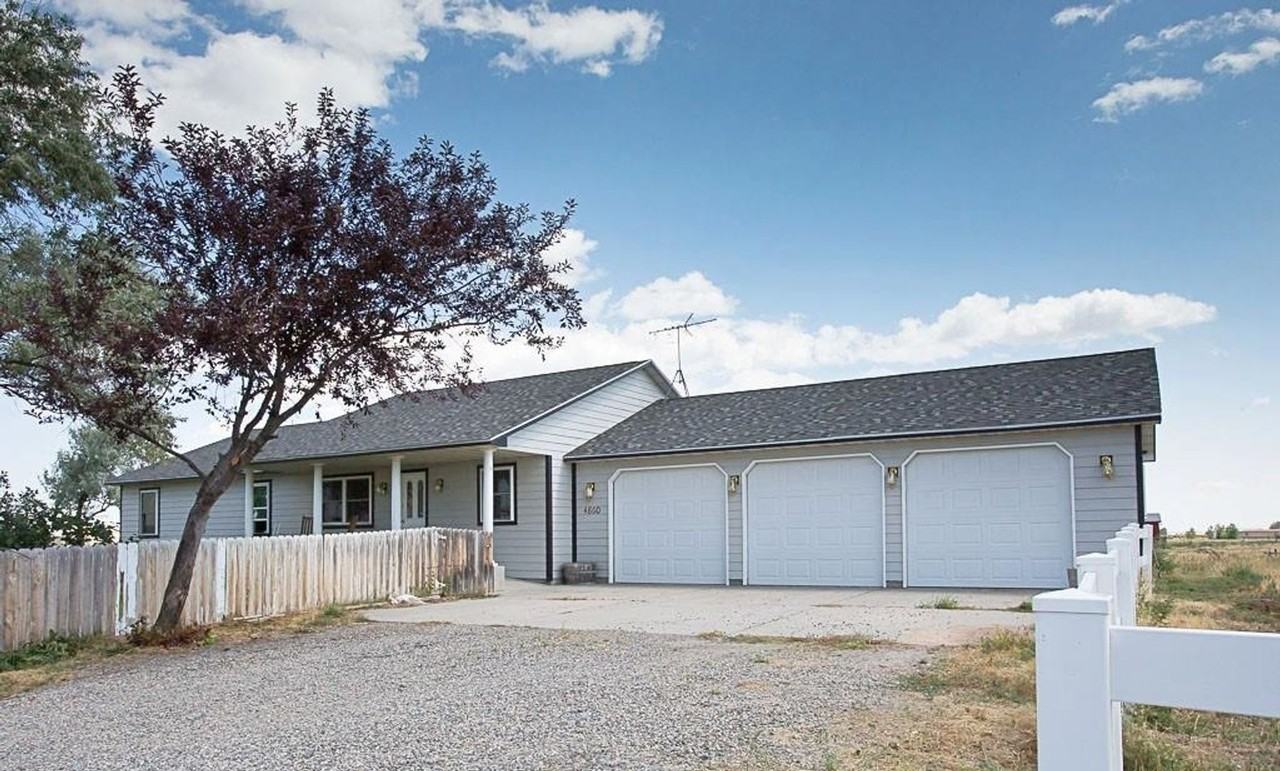 4860 Maribrooke Rd - Photo 2 of 31