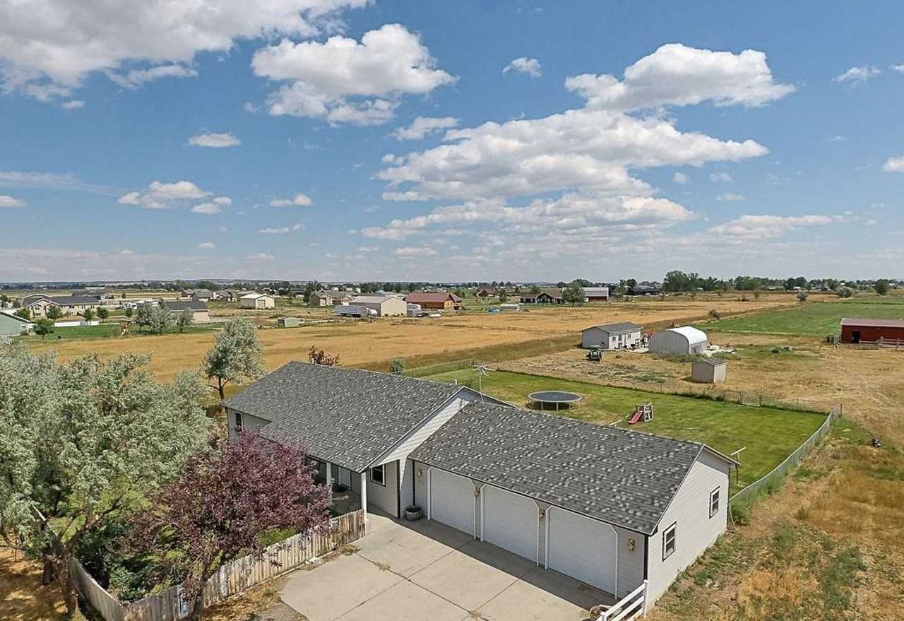 4860 Maribrooke Rd - Photo 3 of 31