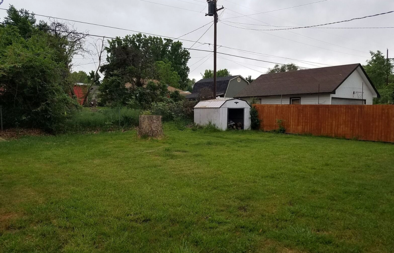 3038 Sw Hailey Ave - Photo 3 of 20