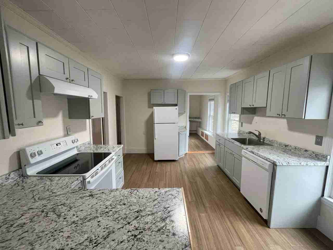 3 Meetinghouse Hill Rd - Photo 3 of 28