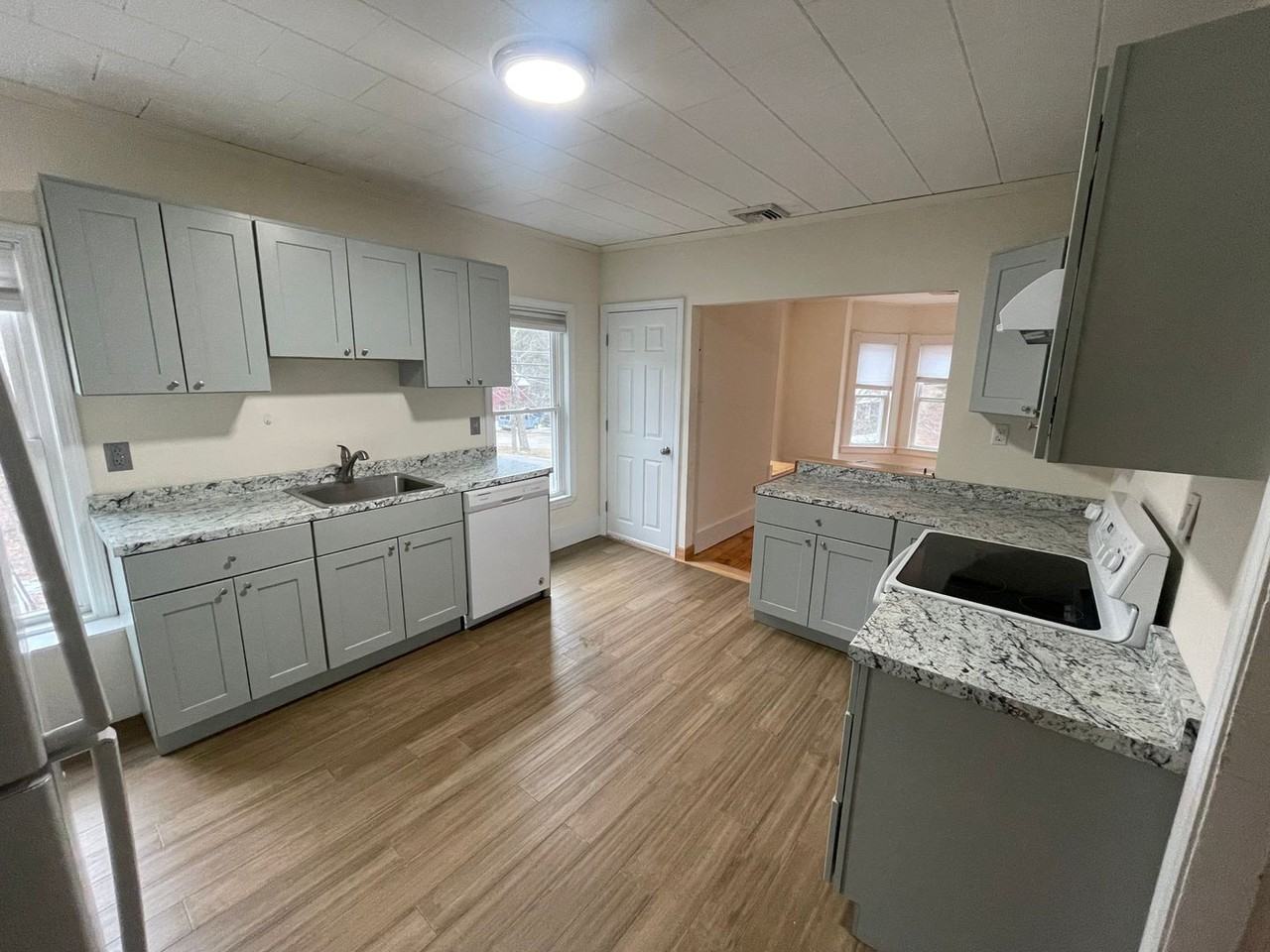 3 Meetinghouse Hill Rd - Photo 4 of 28