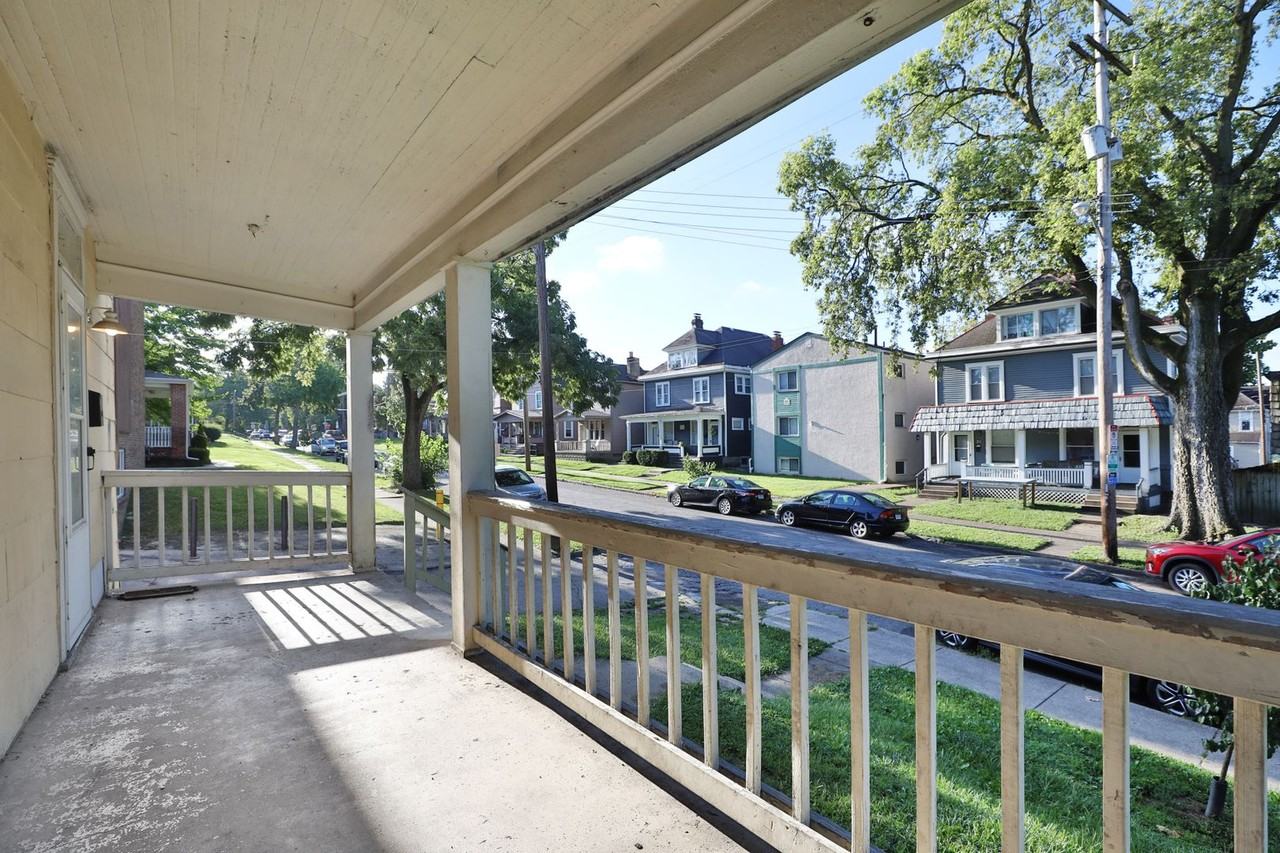 78 E Frambes Ave - Photo 3 of 32
