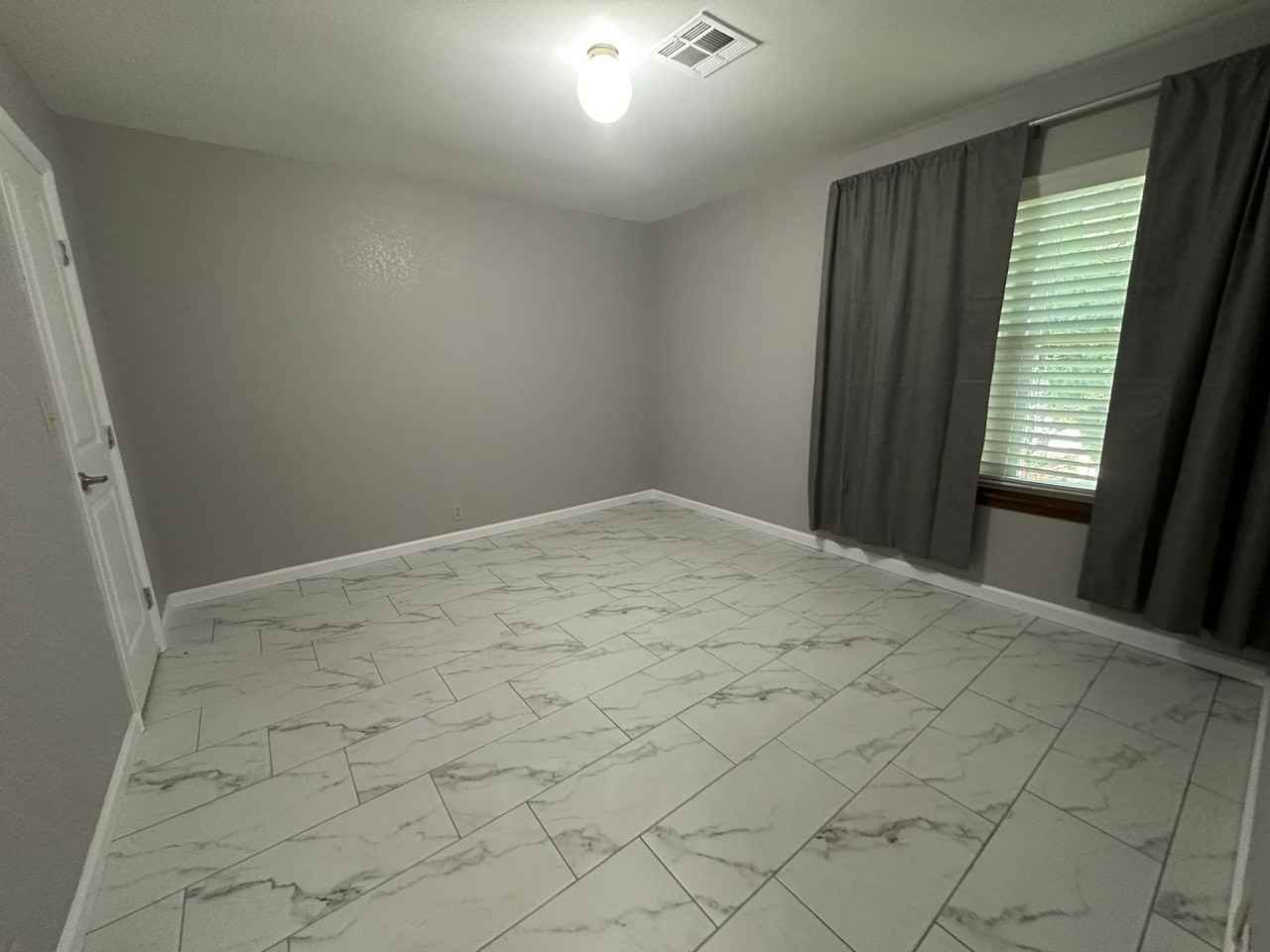 6227 South Yorktown Place East - Photo 3 of 12