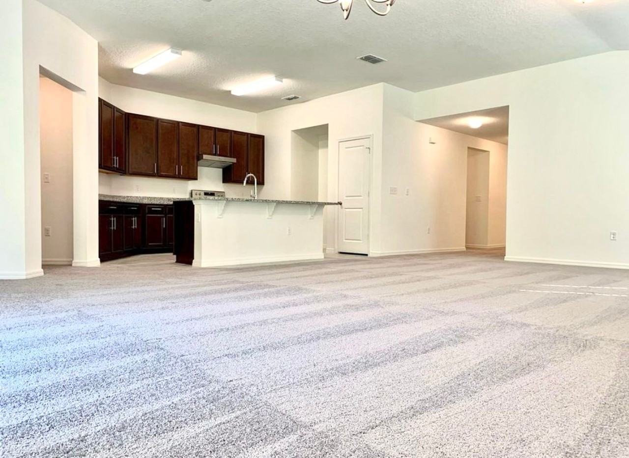 16655 Centipede St - Photo 3 of 19