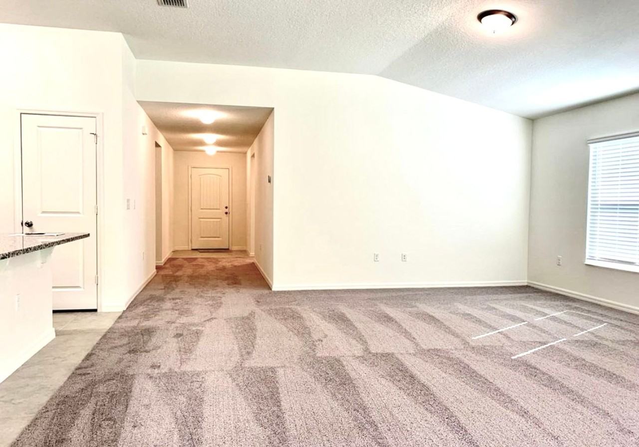 16655 Centipede St - Photo 7 of 19