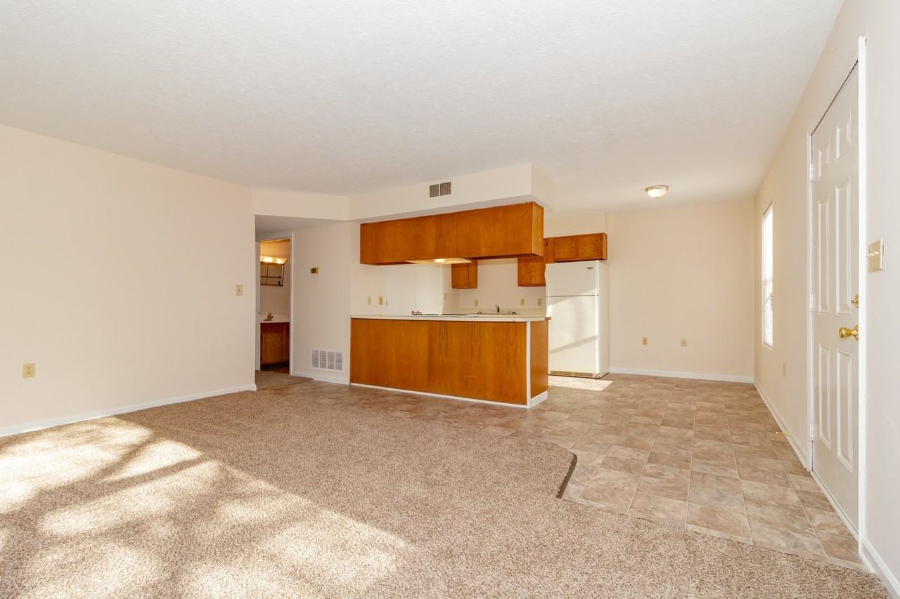 195/196 WPI - Photo 2 of 12