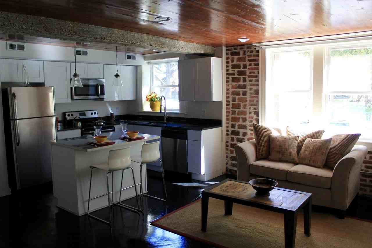 3535 Roger - Photo 2 of 16