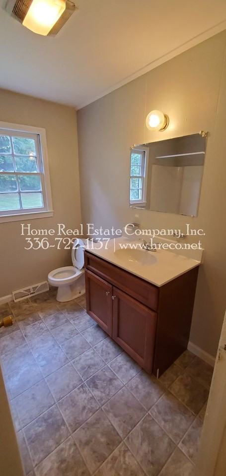 2835 Quincy Drive - Photo 7 of 9