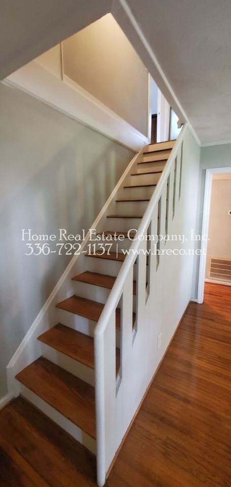 2601 Gould St - Photo 6 of 16