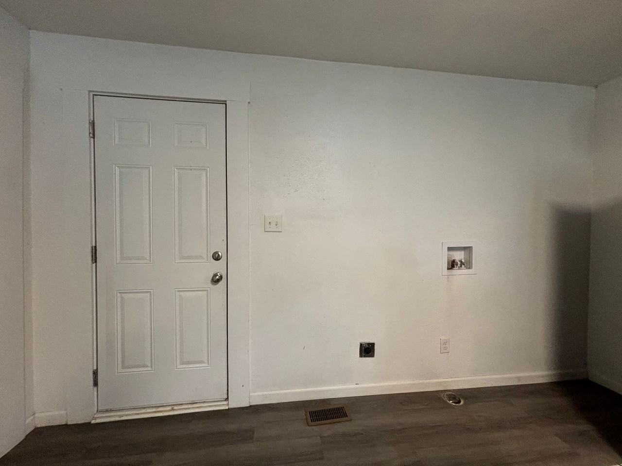 1207 W Florida St - Photo 6 of 16