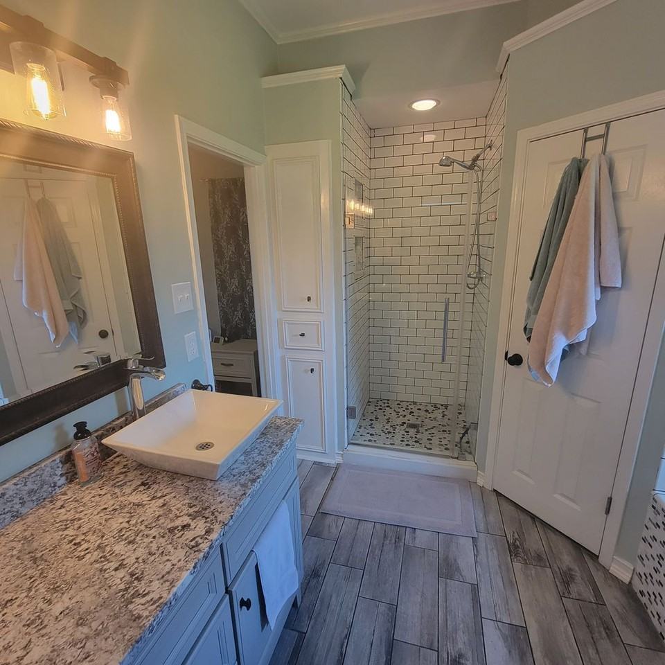 6010 Pepperwood Cir - Photo 3 of 11