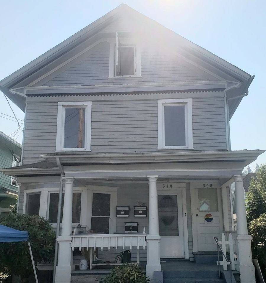 308 High St