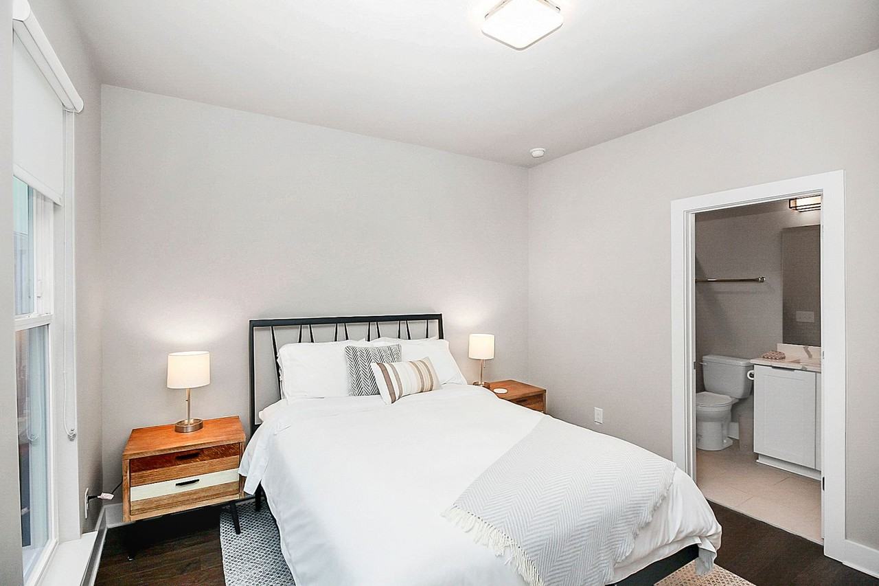 1511 Duckworth Ave - Photo 3 of 36
