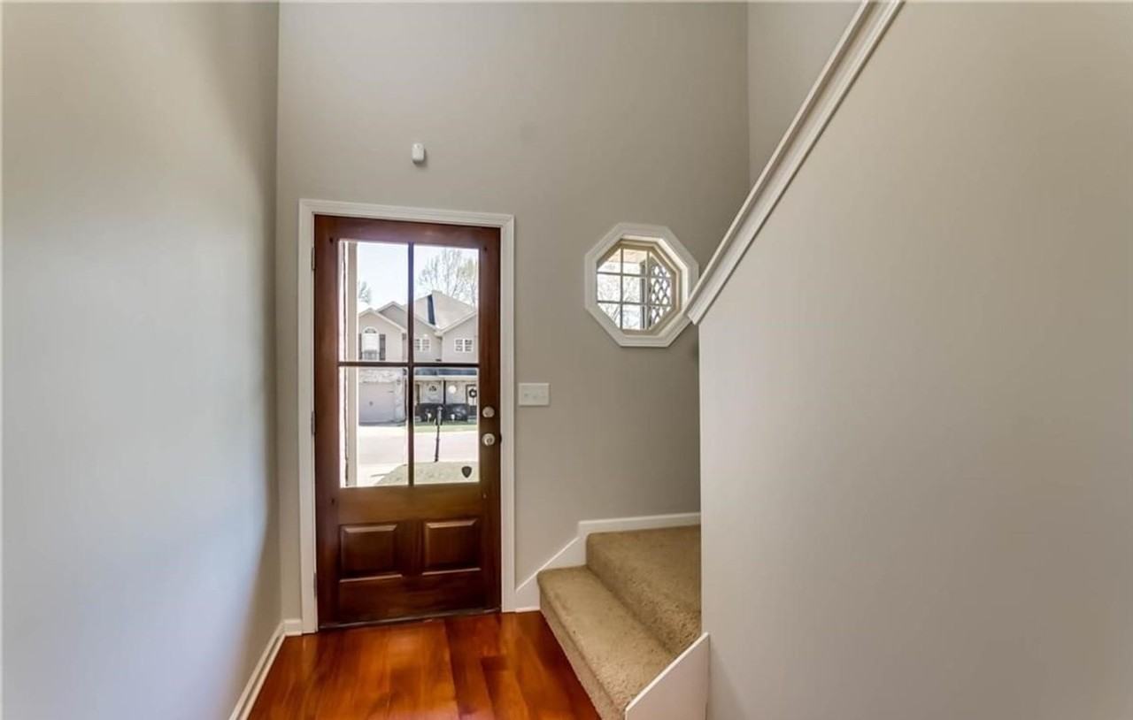 1800 Saint Charles Way - Photo 2 of 17