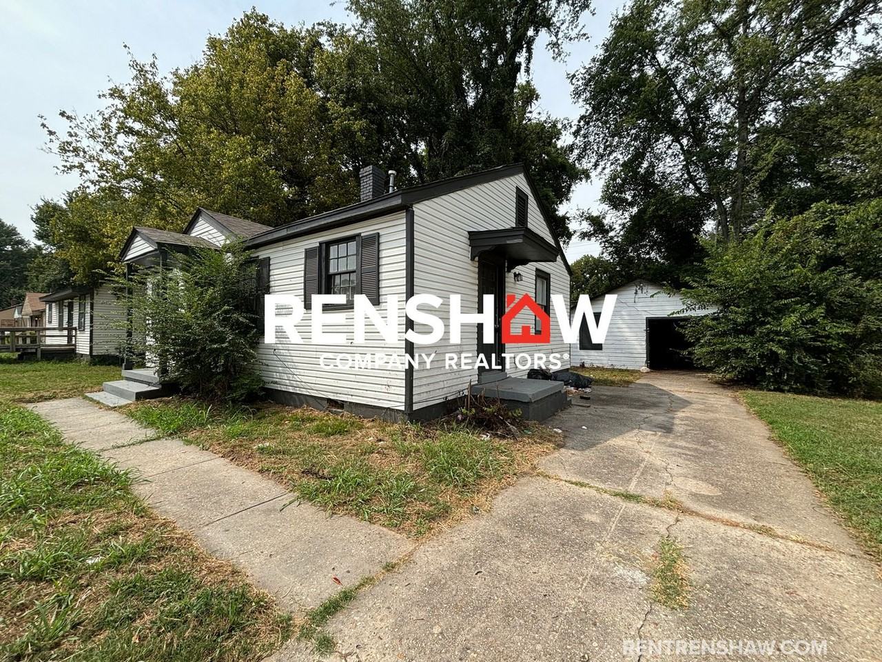 592 Orchard Ave - Photo 2 of 21