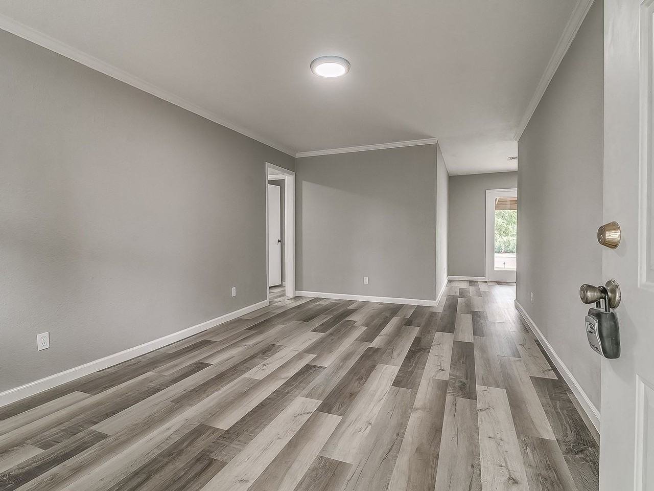 2006 Ronald St - Photo 7 of 45