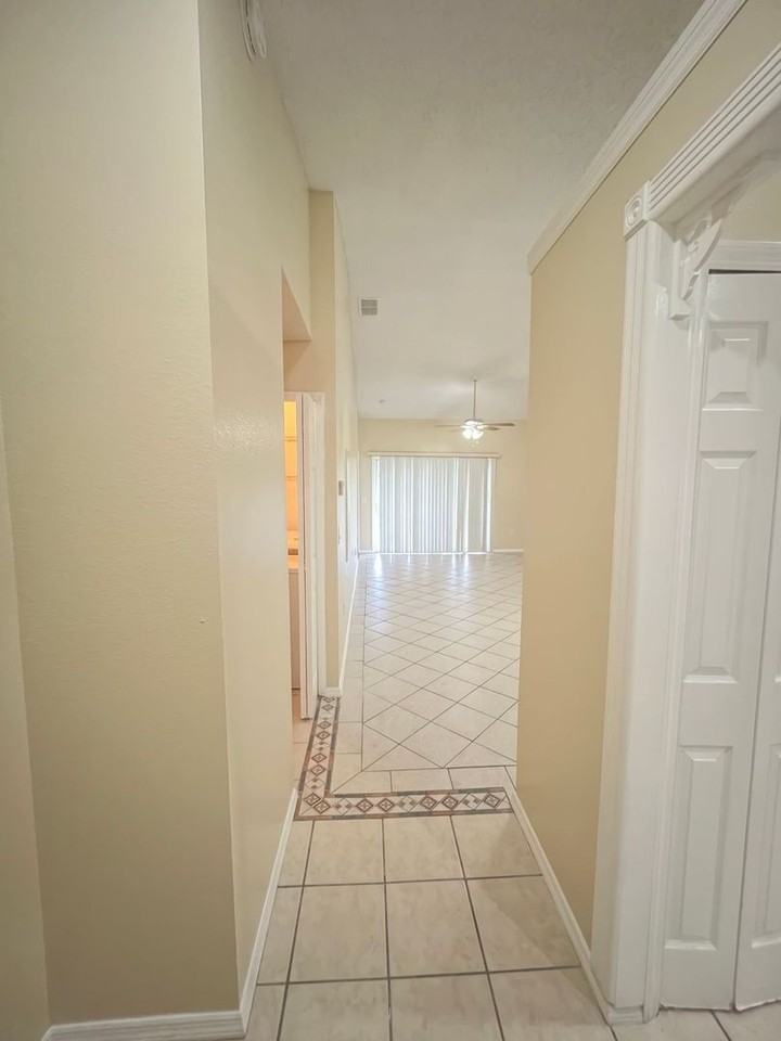 13414 Fairway Glen Dr #203 - Photo 6 of 38