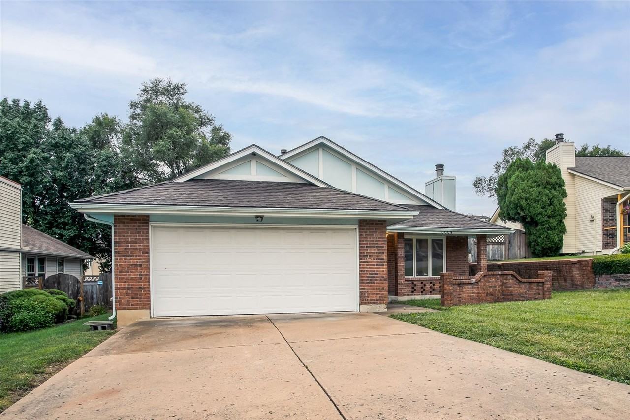 6004 Michigan Ave - Photo 2 of 25