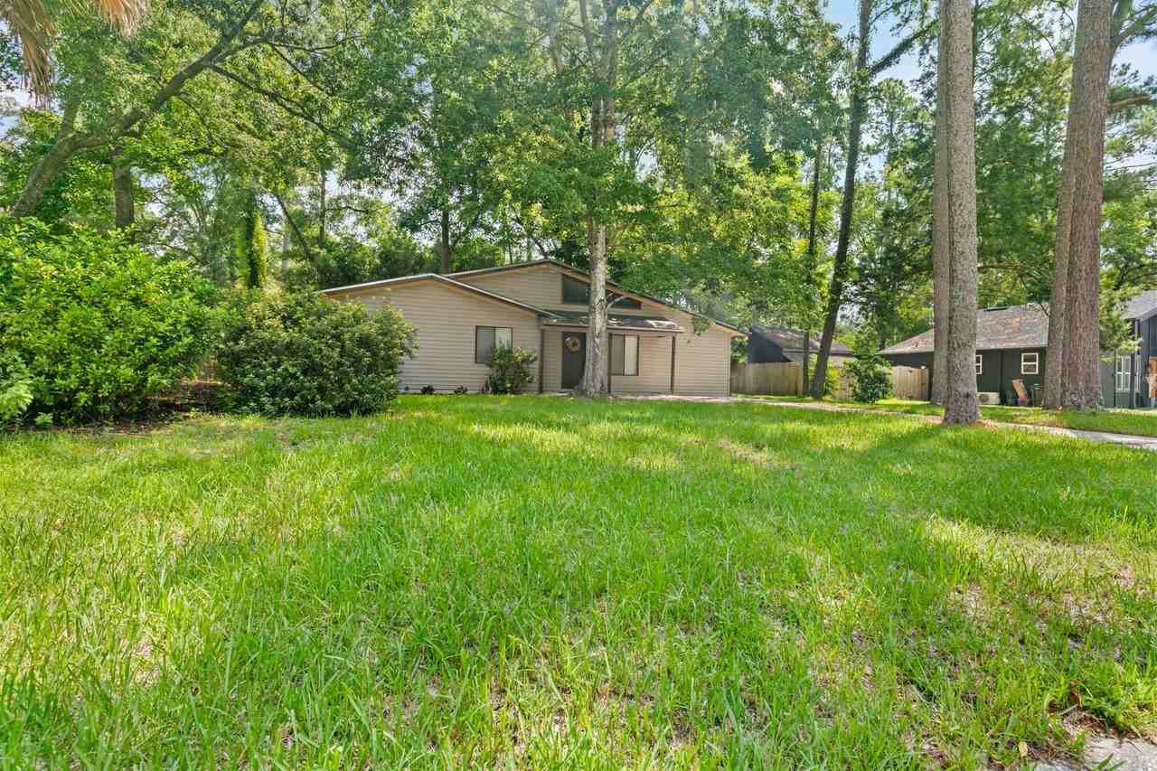 4303 Nw 28th Ter - Photo 3 of 24