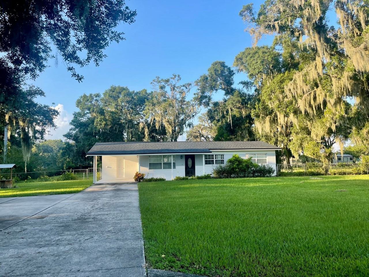 18835 Dorman Rd - Photo 2 of 26