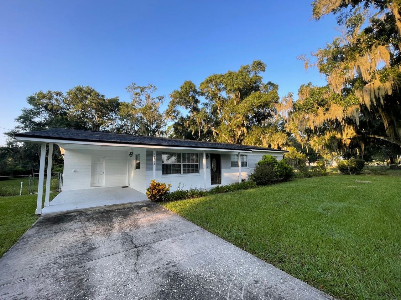 18835 Dorman Rd - Photo 5 of 26