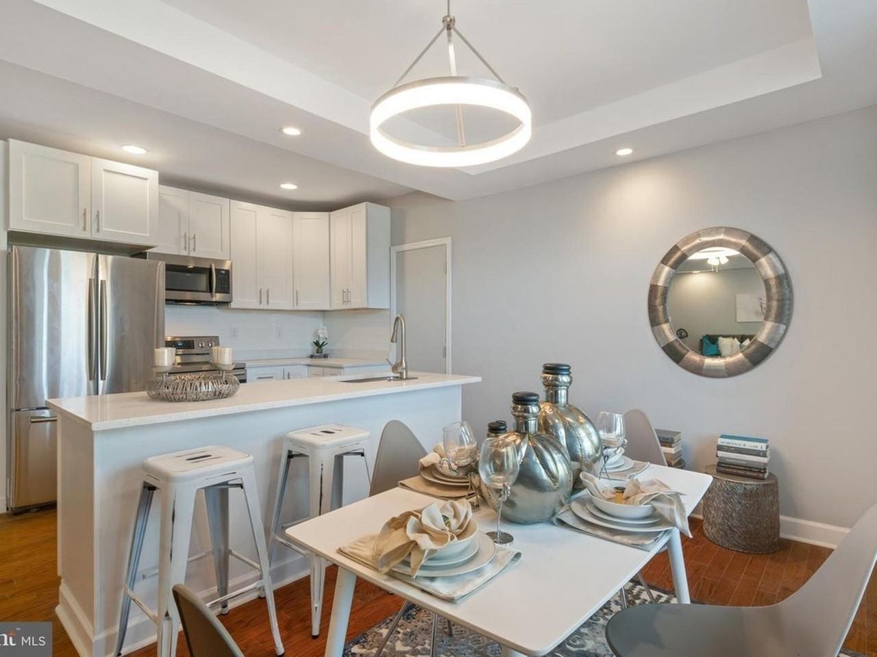 28 S Fallon St - Photo 2 of 11