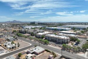 featured image of 4415 S 28th St