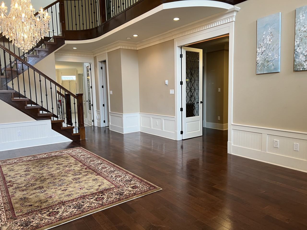 5533 Maple Road - Photo 3 of 20