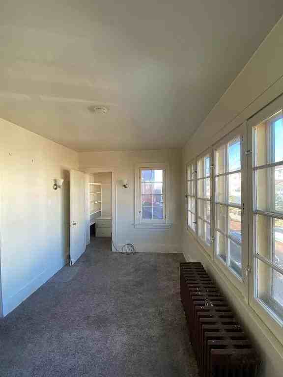 3220 Grover St - Photo 2 of 17