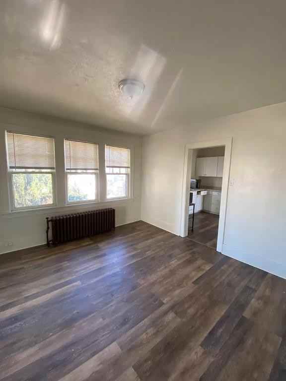 3220 Grover St - Photo 5 of 17