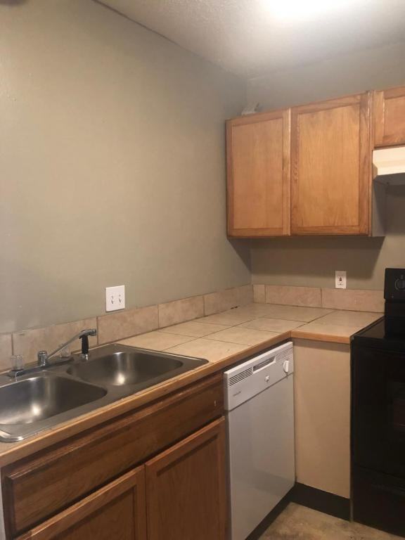 1413 Jim Taylor Drive #224 - Photo 2 of 13