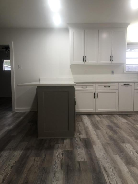 154 S Carrollton Ave - Photo 3 of 26