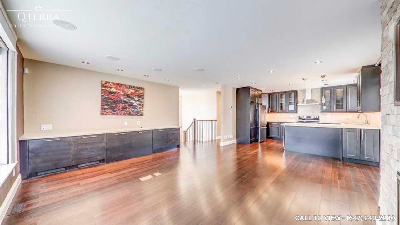 1-9 Amaron Ave, Etobicoke, Ontario M9V 1Z2 - Photo 3 of 10