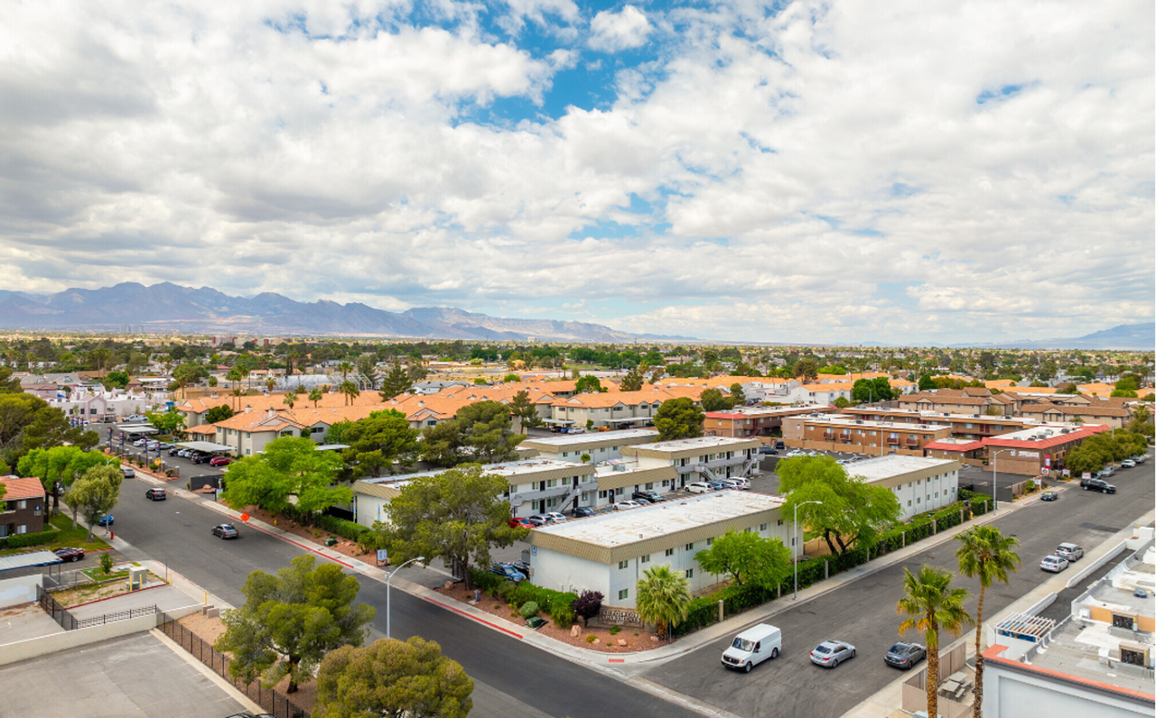 Red Rock Cove - Photo 2 of 21