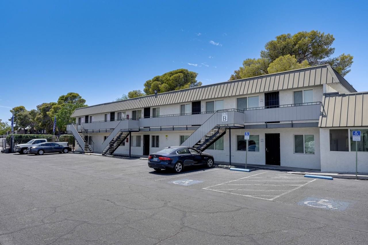 Red Rock Cove - Photo 4 of 21