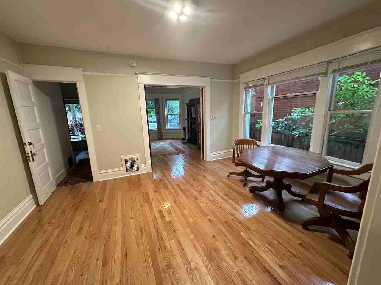 1014 Spruce St - Photo 2 of 8