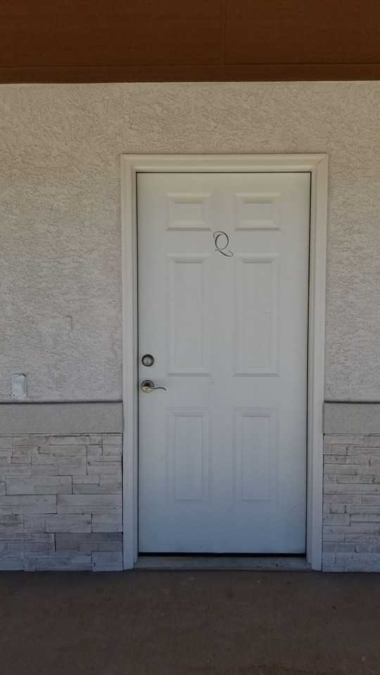 2501 North Dr Martin Luther King Jr Boulevard #Q - Photo 2 of 21