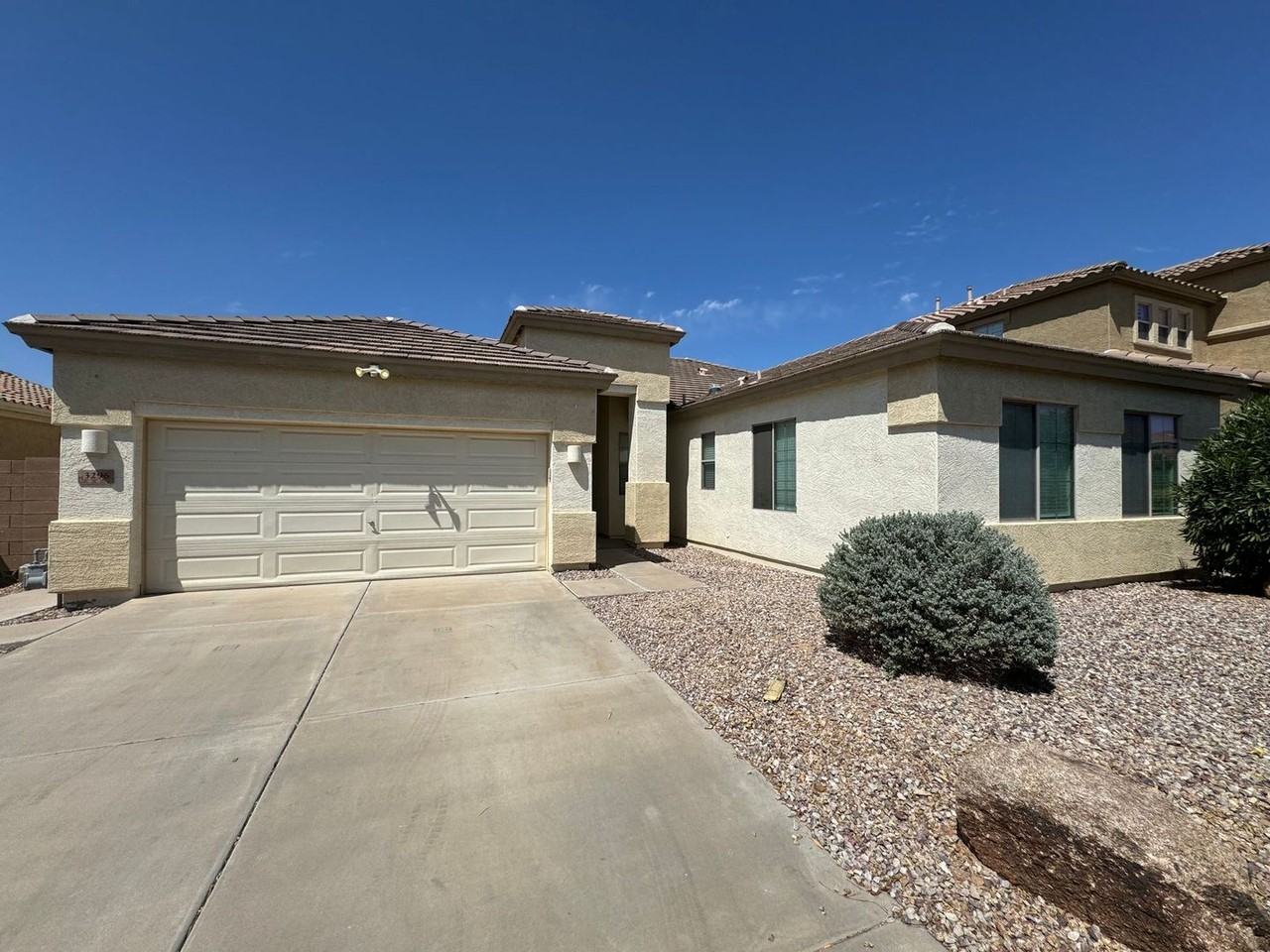 3296 E Kingbird Pl - Photo 2 of 19
