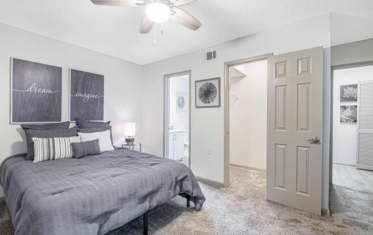 The Slate at Decatur Apartments - Photo 5 of 33