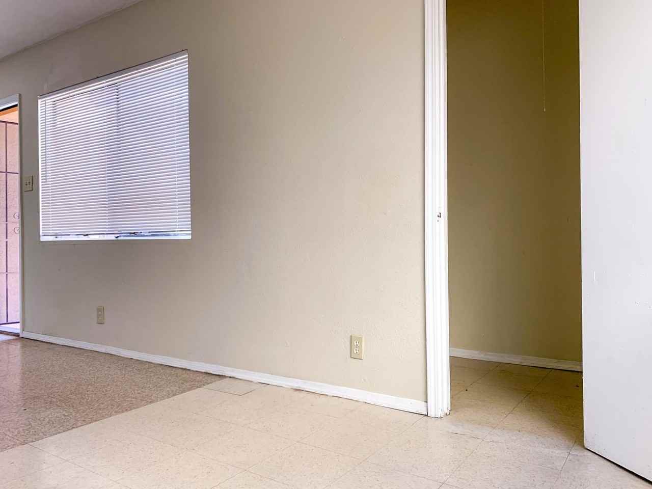 Spacious 2 Bedroom Apartment with On - Photo 7 of 35