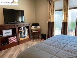 featured image of 213 Shearwater Dr