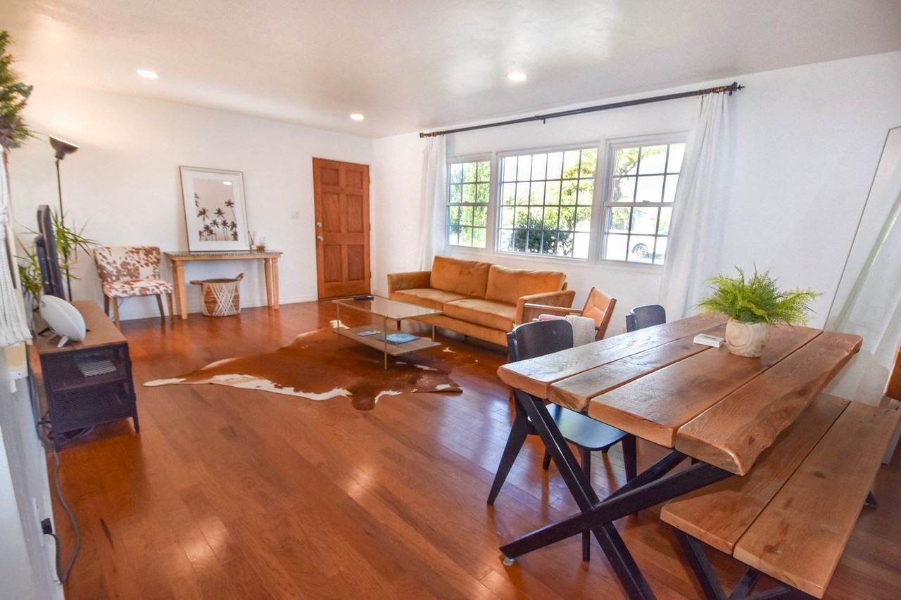 311 Elder Ave - Photo 2 of 16