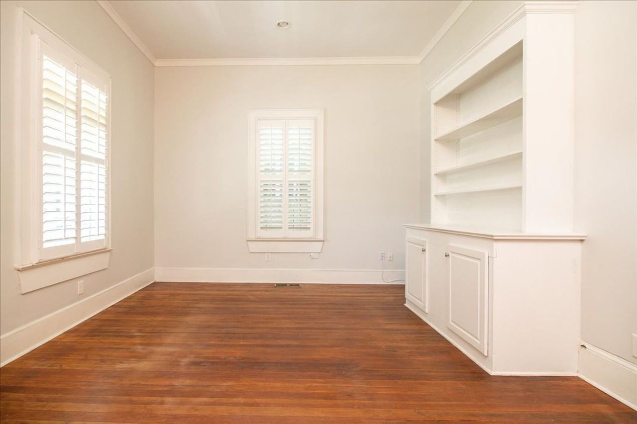 1755 Lyle Ave - Photo 5 of 34