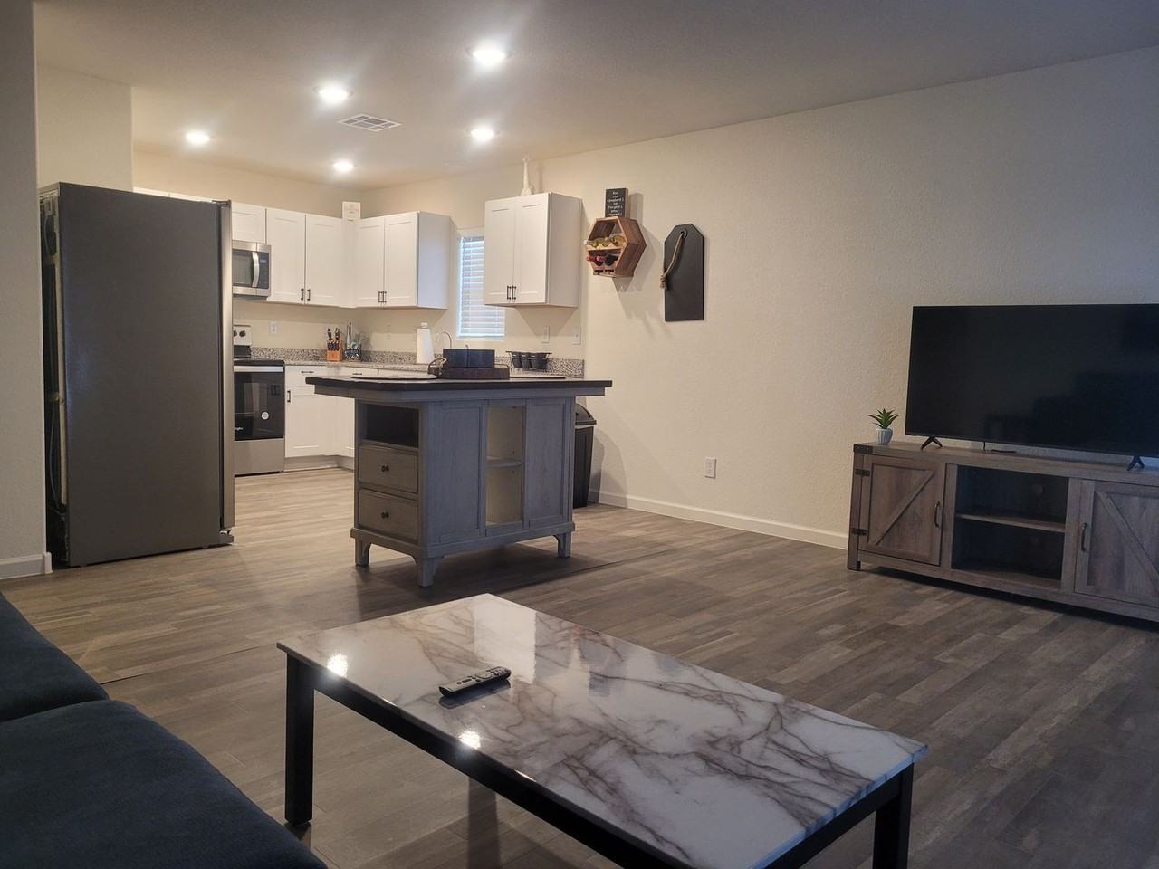 2198 E Arapaho Rd - Photo 2 of 15