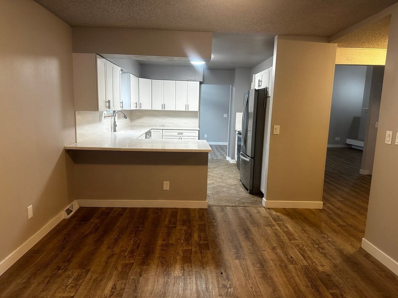 1928 29th Ave - Photo 6 of 48