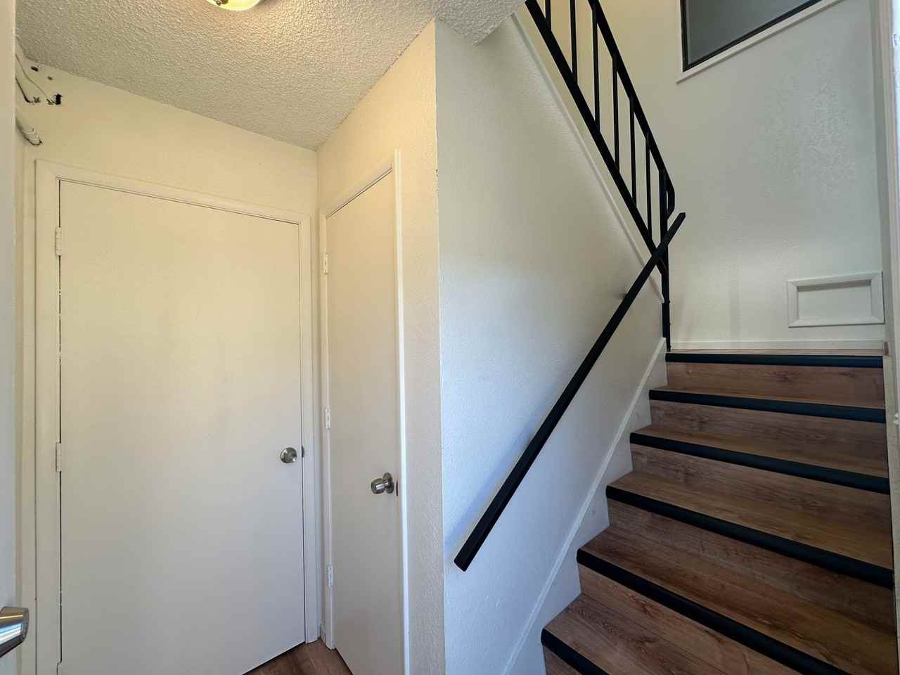 2790 Wrondel Way #1A - Photo 2 of 12