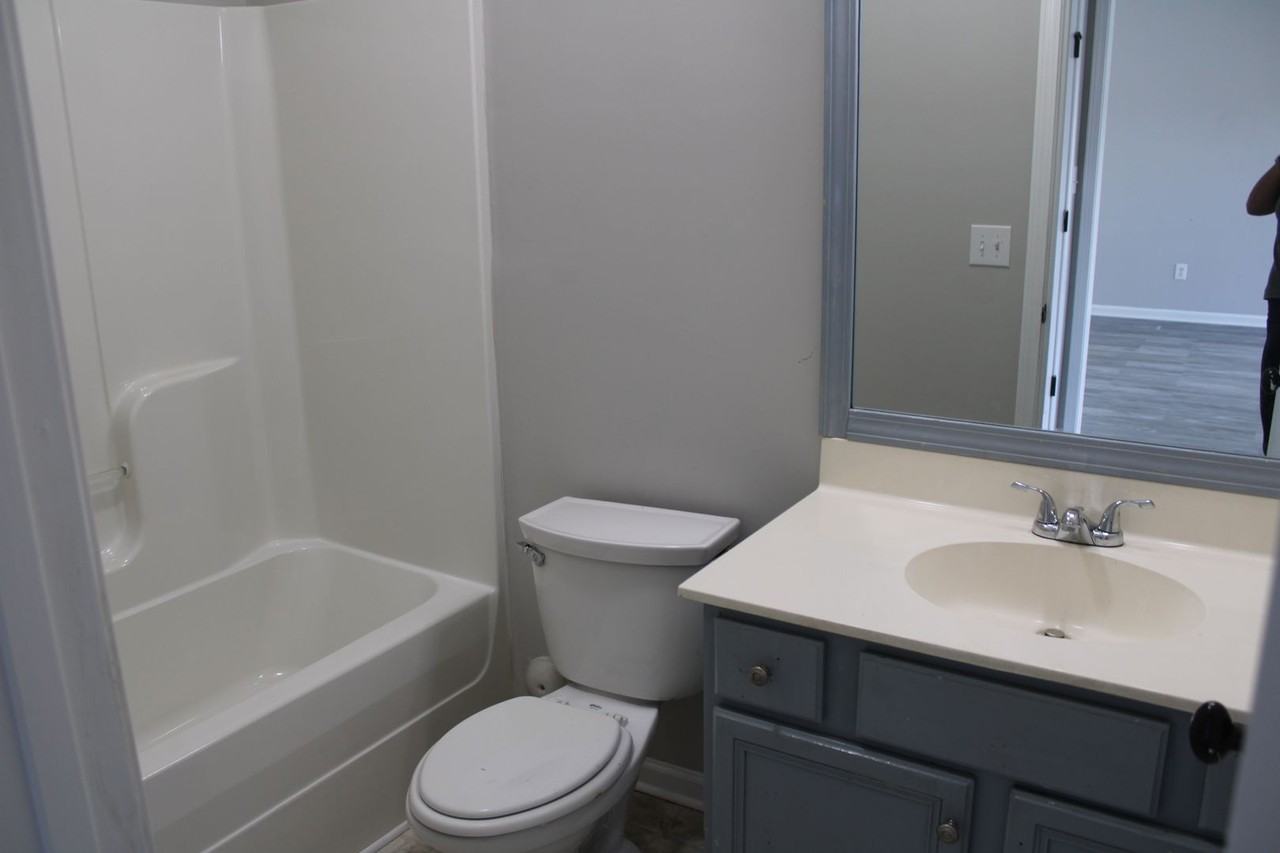 101 The Heights Dr - Photo 6 of 6