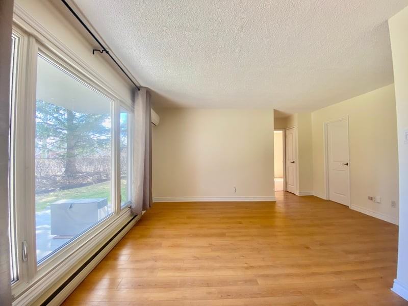 158B Mcarthur Ave #102 - Photo 3 of 14